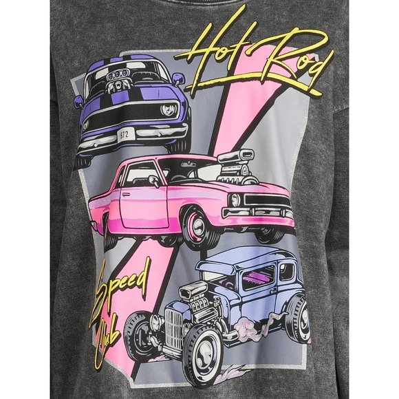 No Boundaries Juniors’ Washed Graphic Sweatshirt, Sizes XS-XXXL-Black Shoot - Picture 3 of 5